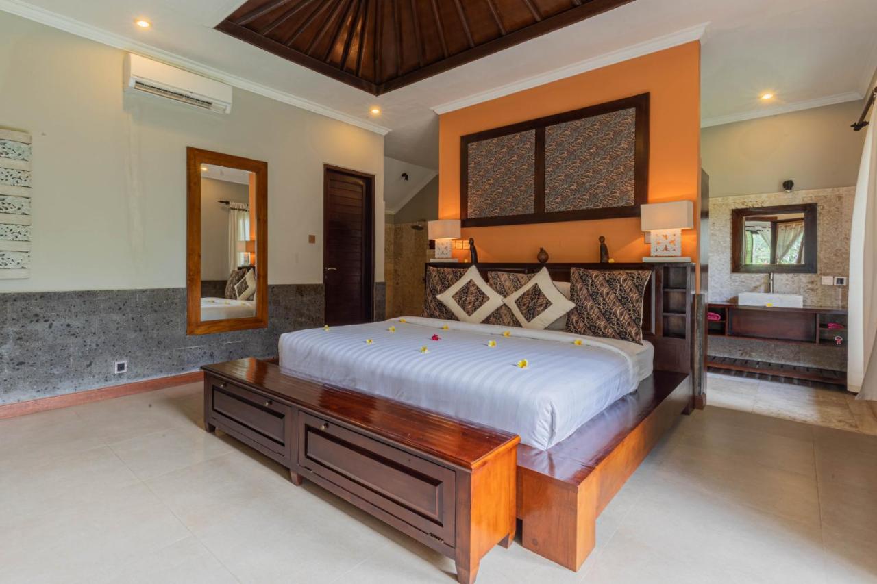 Suara Air Luxury Villa Ubud Екстериор снимка
